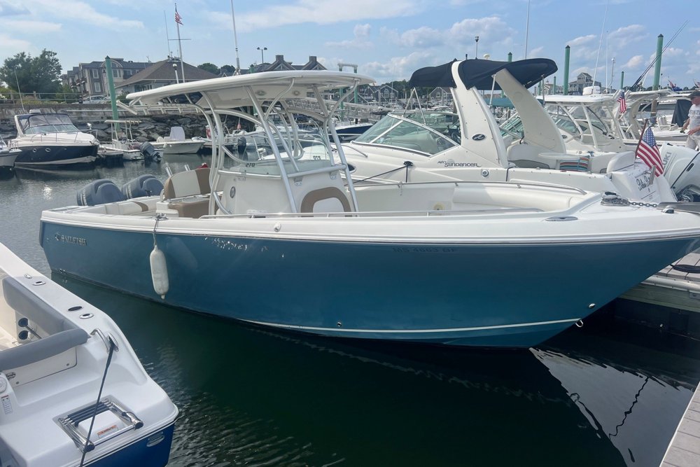 2013 Sailfish 270 CC