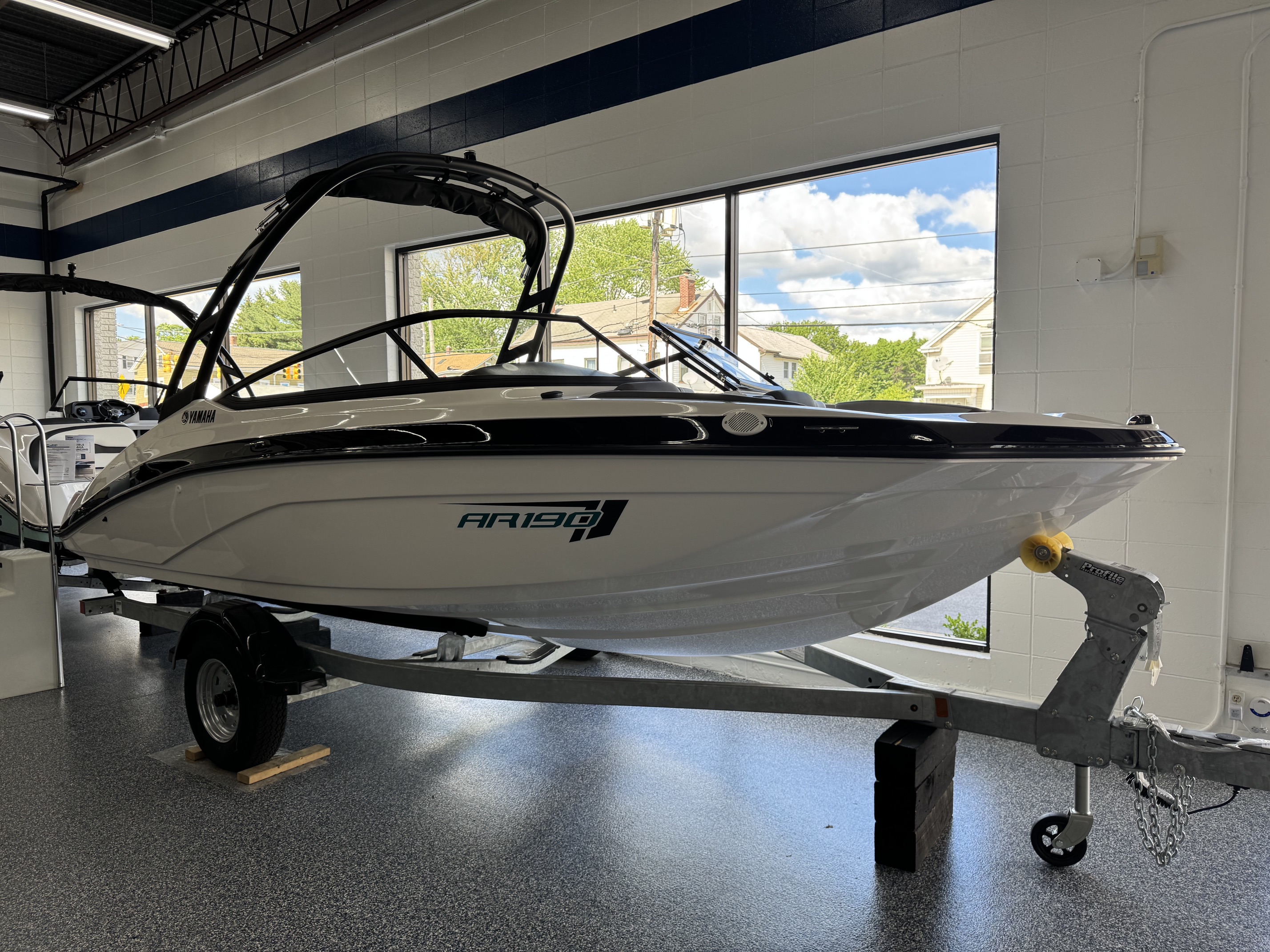 2026 Yamaha AR 190
