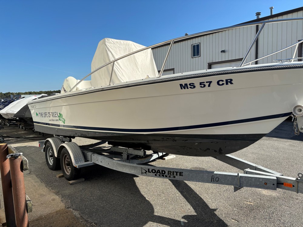 1989 Robalo R2020