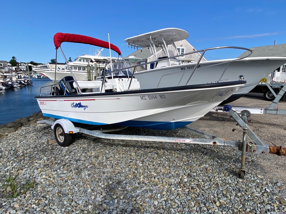 2004 Boston Whaler 170 Montauk